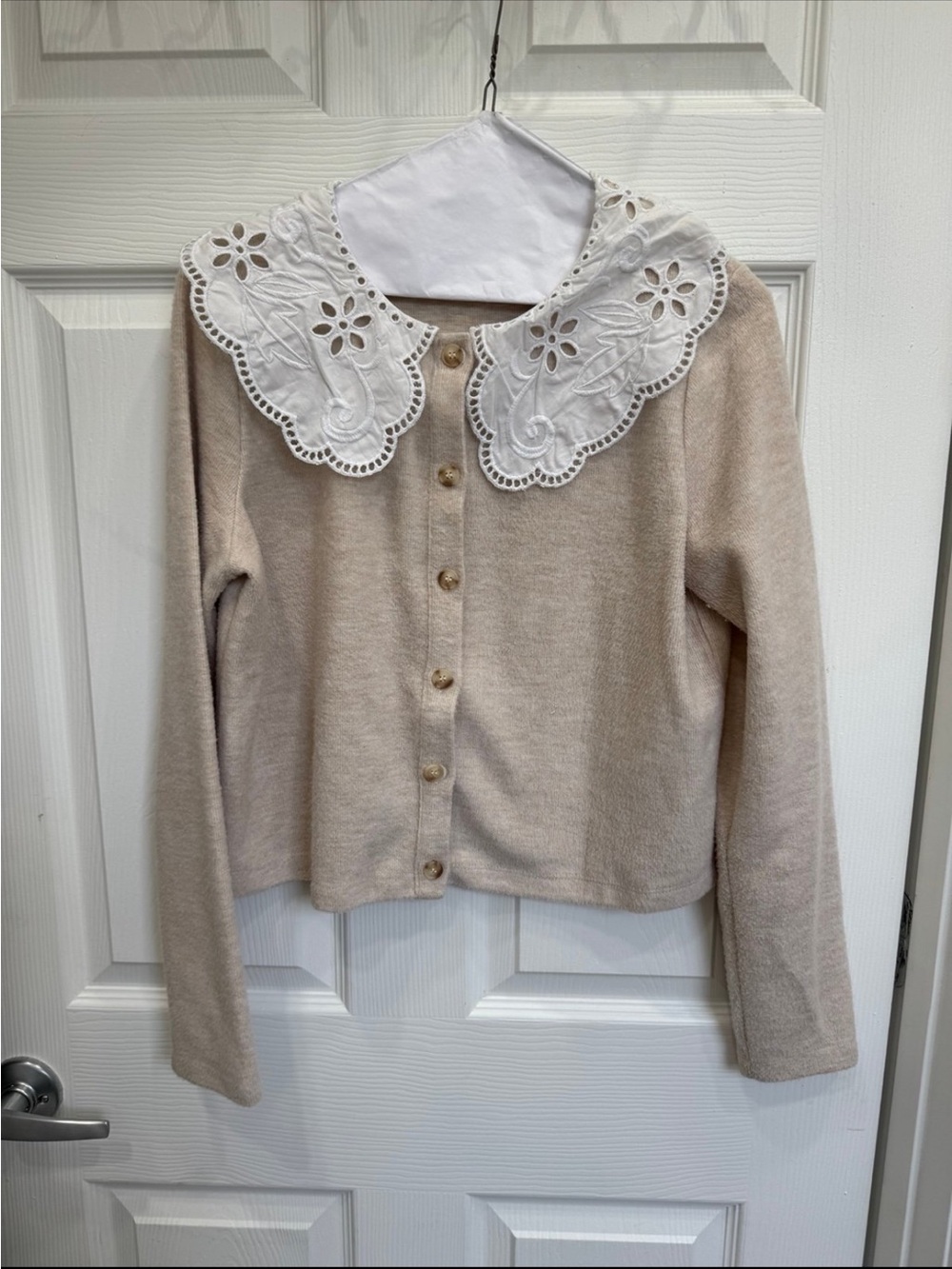 Gianni Bini Beige Cardigan with White Eyelet Collar
